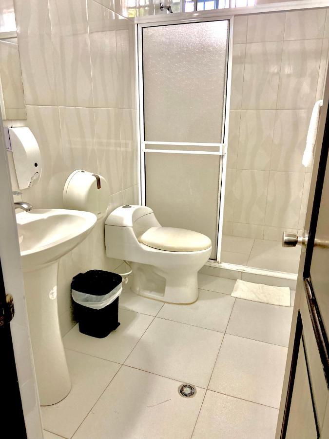 Hotel Parque De Los Novios Inn Santa Marta  Eksteriør billede